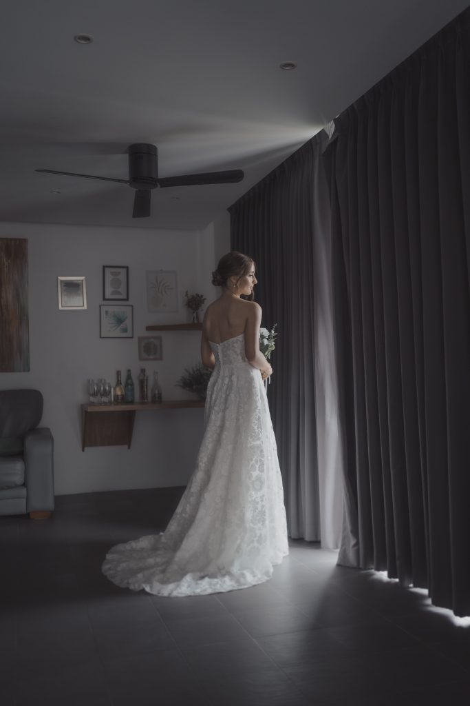 UK brides portraits at Koh Samui wedding. Photography by Daniel Baci