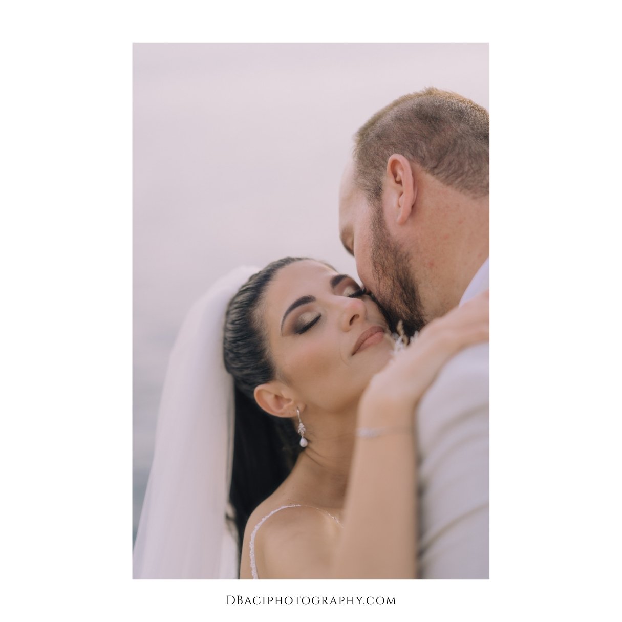 Phuket wedding portrait at sunset, photography by Daniel Baci